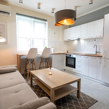 Cozy Design Apartament In Magheru 布加勒斯特 外观 照片