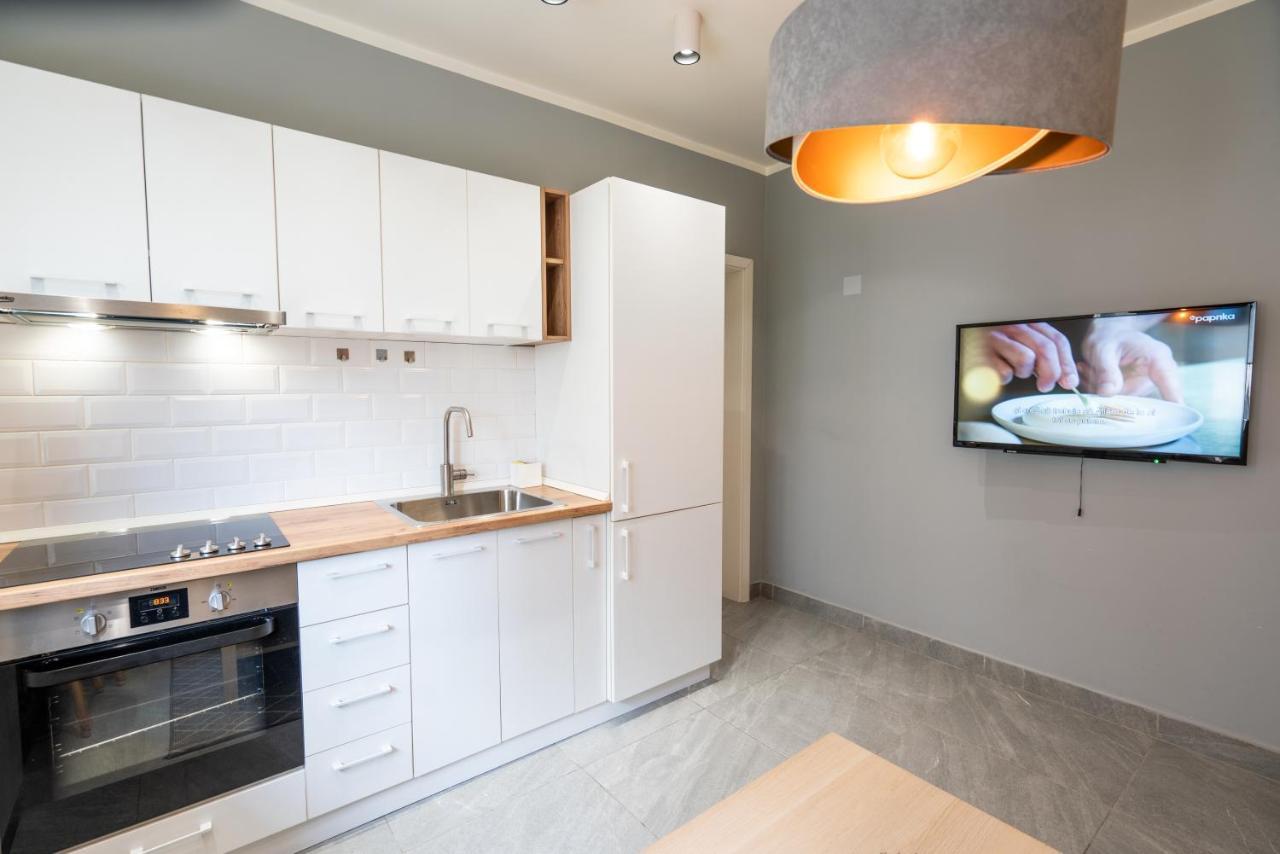 Cozy Design Apartament In Magheru 布加勒斯特 外观 照片